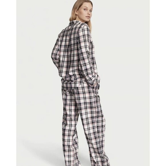 Victoria's Secret Pajama Set Flannel Women Plaid 2 Piece Long Sleeve Pants XXL - Picture 2 of 10